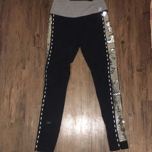 Victoria’s Secret leggings